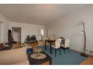Penthouse te Koop Jette Ruim Terras Nabij Openbaar Vervoer