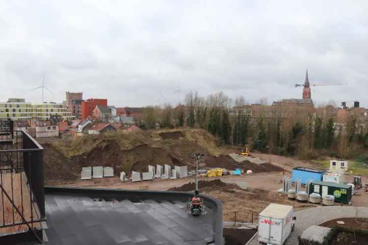 Huur appartement instapklaar met terras en 2 slaapkamers in rustige omgeving