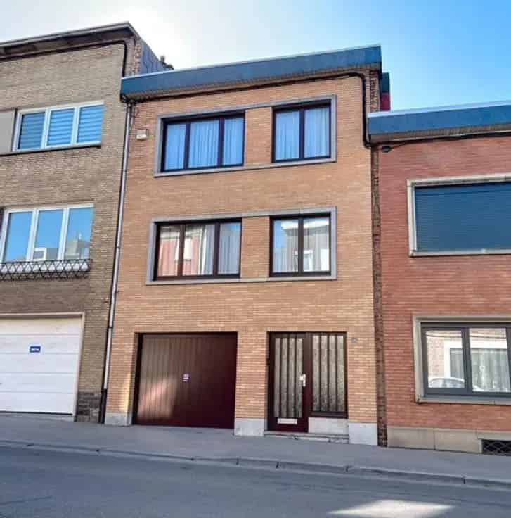Huis Te Koop Luik - 2 slaapkamers, garage, tuin