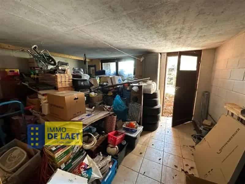 Ruime Bel-Etage Woning te Koop in Schelle