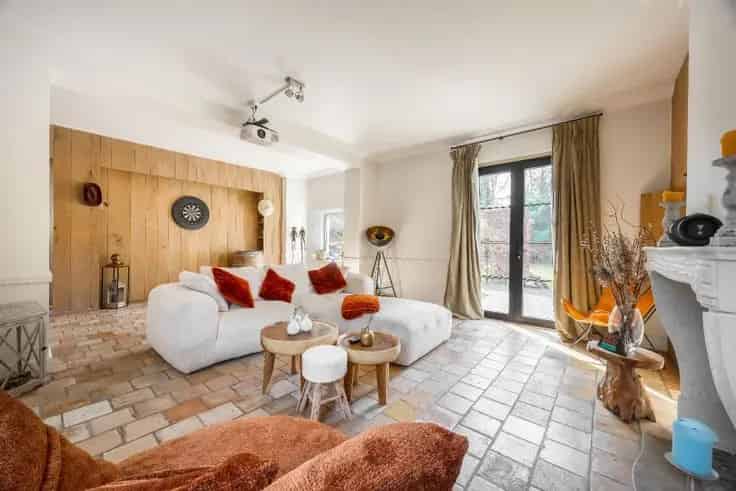 Villa te koop in 's Gravenwezel 4 slaapkamers  tuin garage