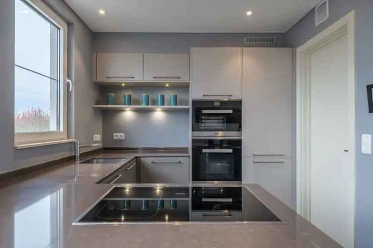 Lichtrijk Penthouse te Koop - 3 slaapkamers - 2 Terrassen - Miele Keuken