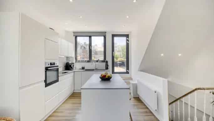 Gerenoveerde Duplex 3 Slaapkamers Nabij Josaphatpark