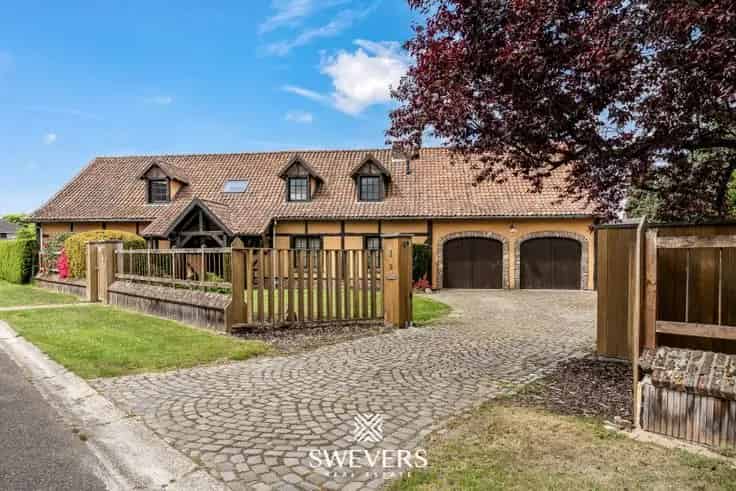 Landelijke Villa te Koop 4 slaapkamers 348m²