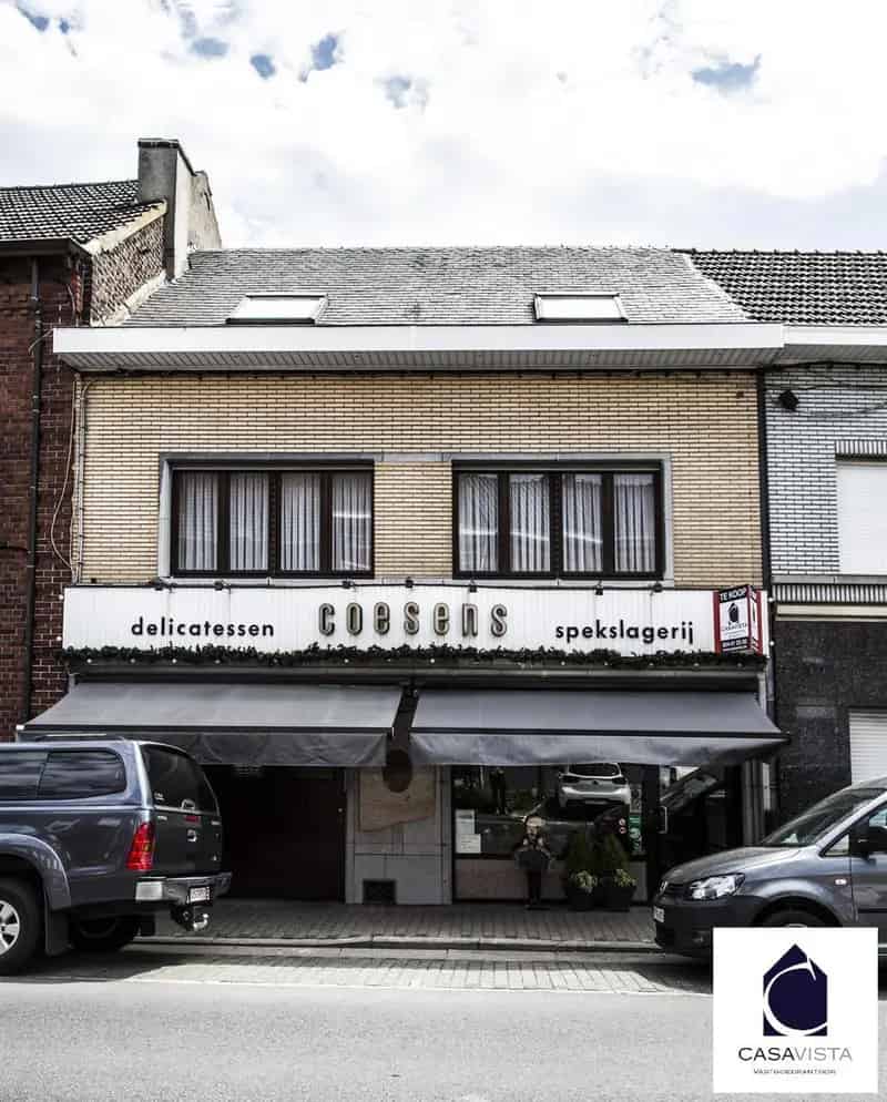 Huis te huur: Polyvalent gebouw met atelier en duplex