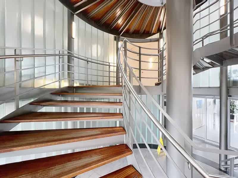 Kantoorruimte Kortrijk Oost E17