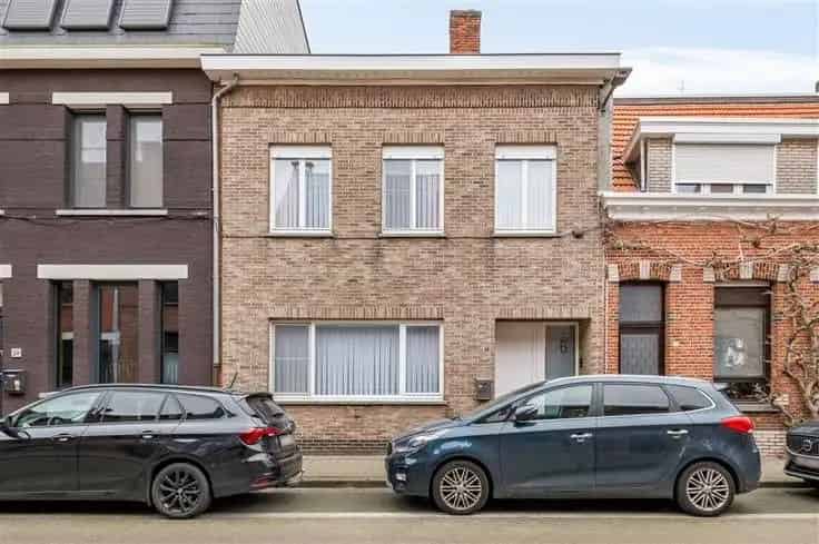 Huis Te Koop: Grote Tuin Dorpskern Hagelkruispark
