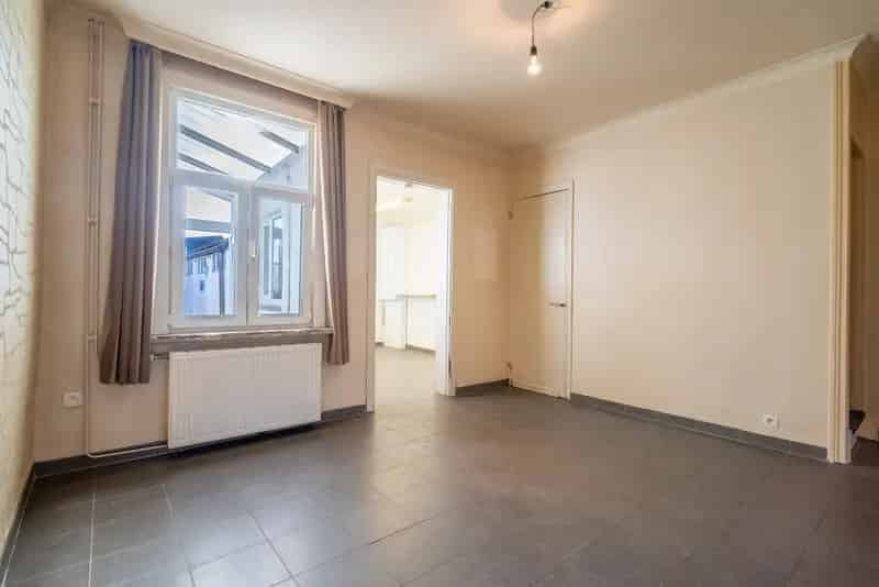 Huis te koop Avelgem - Instapklare woning met tuin