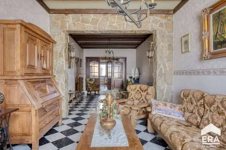 Huis Te Koop Landen 3 slaapkamers Te moderniseren