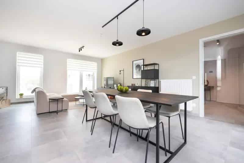 Anderlecht 3 Slaapkamer Appartement Co-living Parkeerplaats