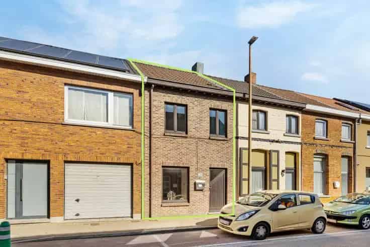 Huis Te Koop 2 Slaapkamers Instapklaar Tuin