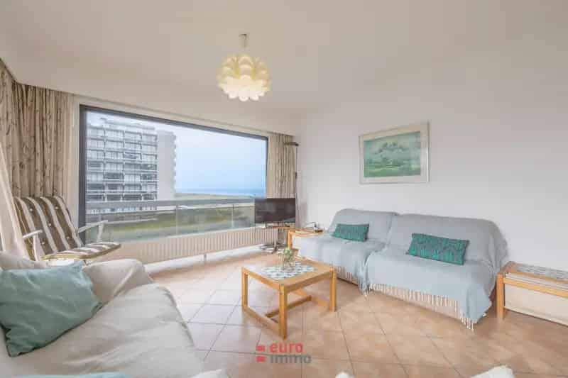 Hoekappartement De Panne Zeezicht 2 slaapkamers Gemeubeld
