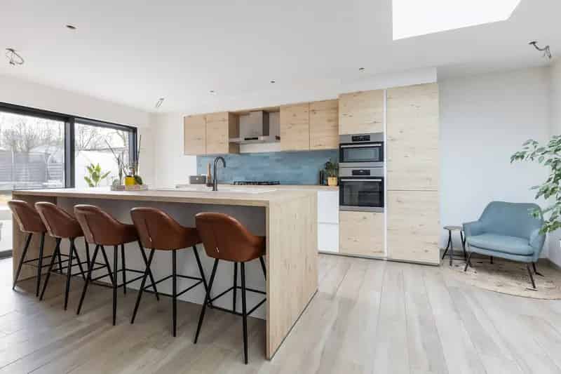 Ruime Gerenoveerde Woning te De Panne