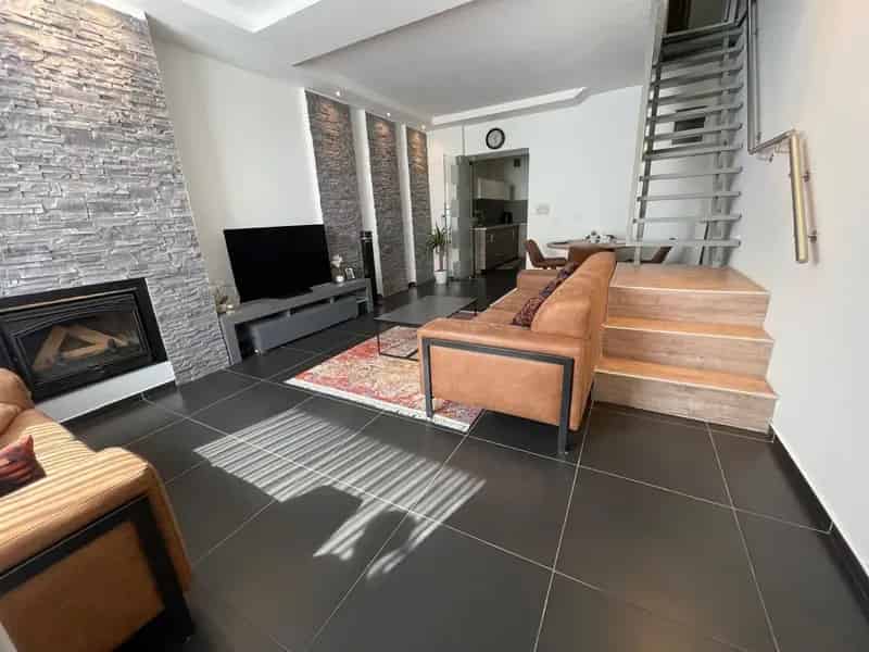 Huis te huur: Instapklare gerenoveerde woning met tuin