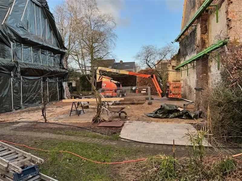 Huis te koop Drongen: Twee huizen op een ruim erf