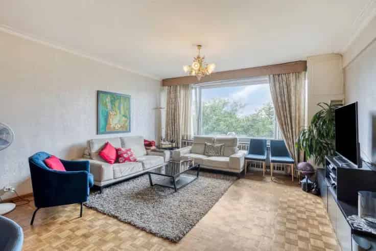 Ruim 3 Slaapkamer Appartement Nabij Stadspark