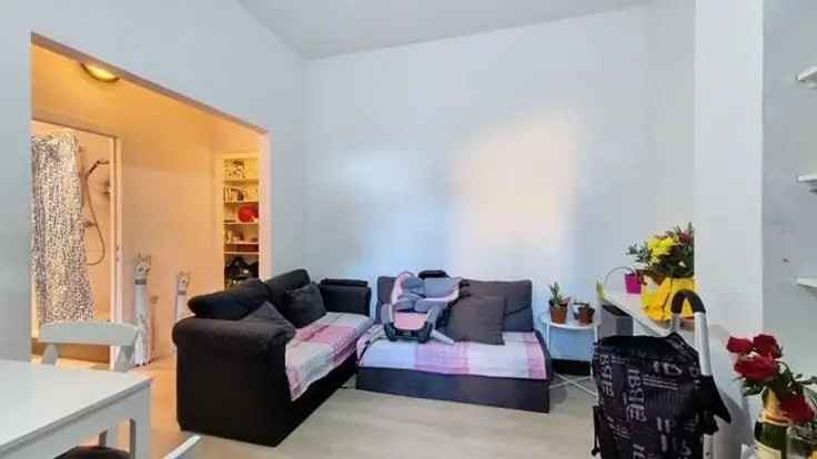 Appartement Te Koop met Bureau en Flat