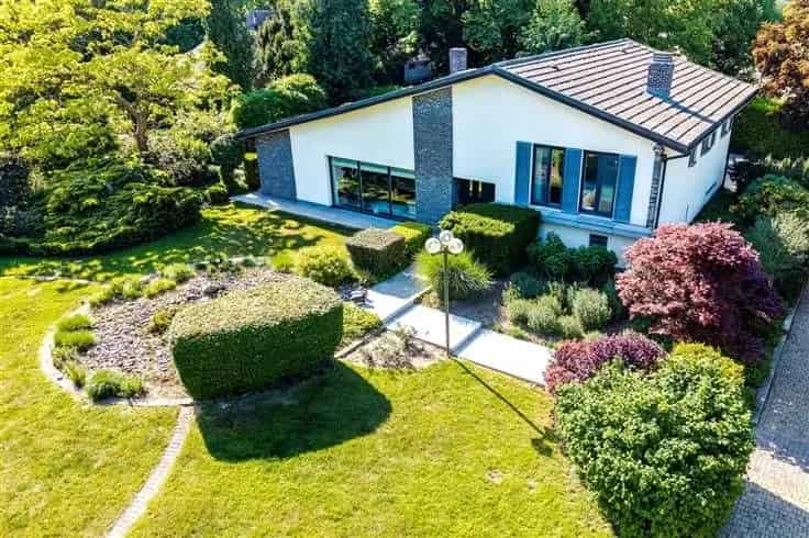 Huis Te Koop Kontich 5 Slaapkamers 3 Badkamers Grote Tuin