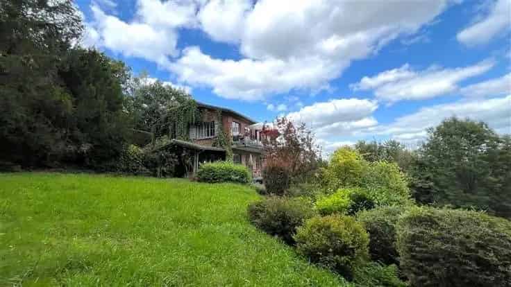 Huis te Koop Embourg: 2 Appartementen, Perceel 1814m²