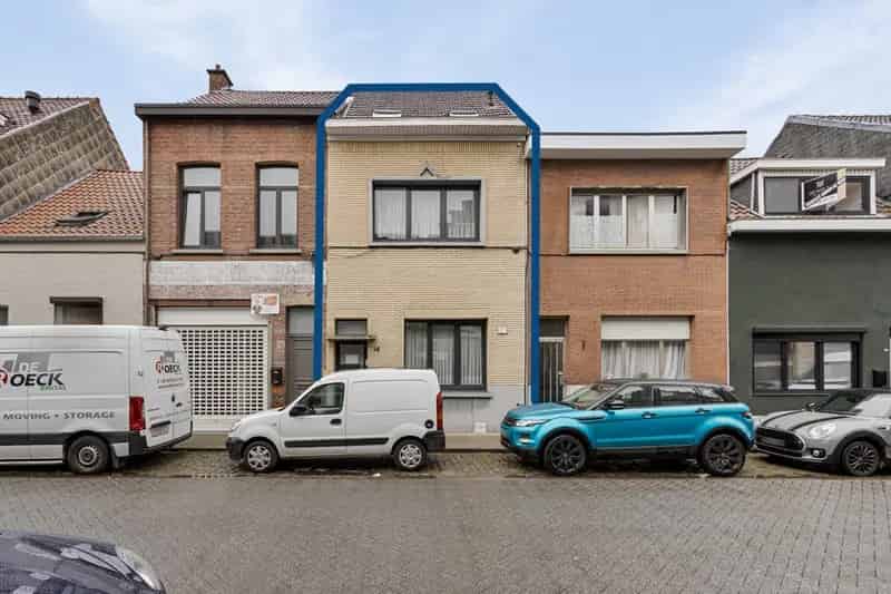 Polyvalente Woonst met Stadstuin te Merksem