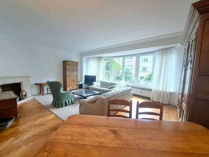 Appartement Te Koop Ukkel 2 slaapkamers 105m²