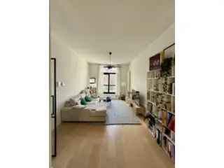 Duplex Appartement Sint-Gillis 140m² Gerenoveerd