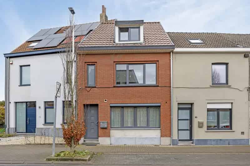 Huis te huur 3 slaapkamers tuin