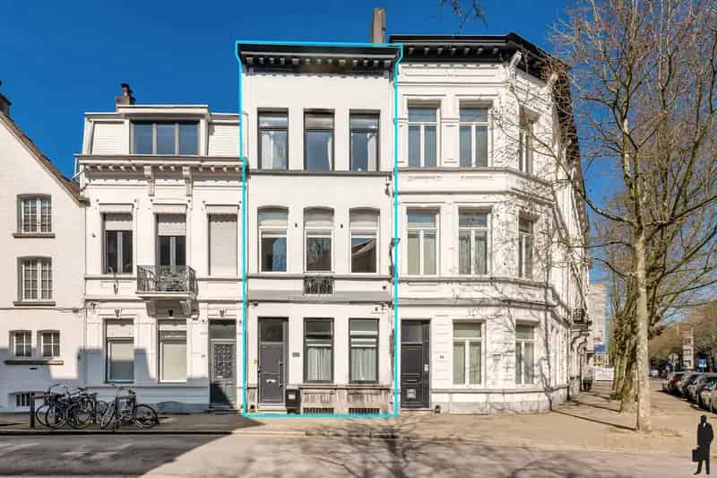 Huis te huur Antwerpen Zuid: Luxueuze gerenoveerde herenwoning