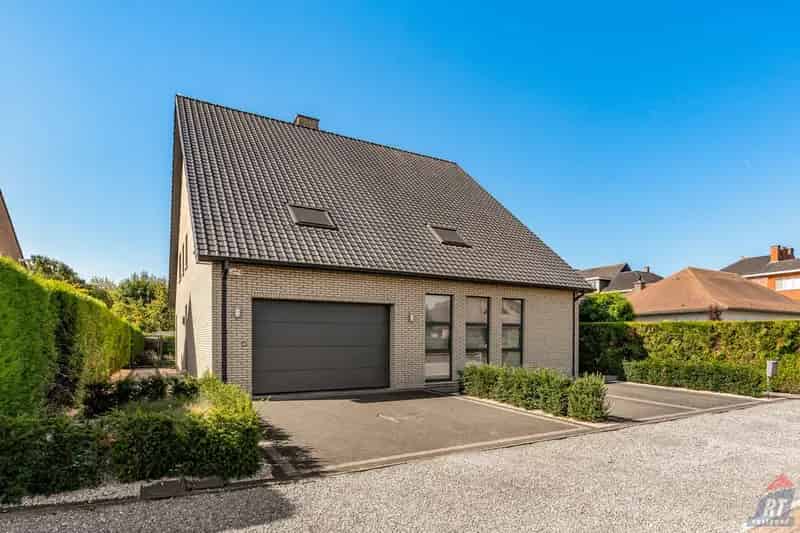 Uitzonderlijk ruime villa op een absolute toplocatie in het stadscentrum van Sint-Truiden
