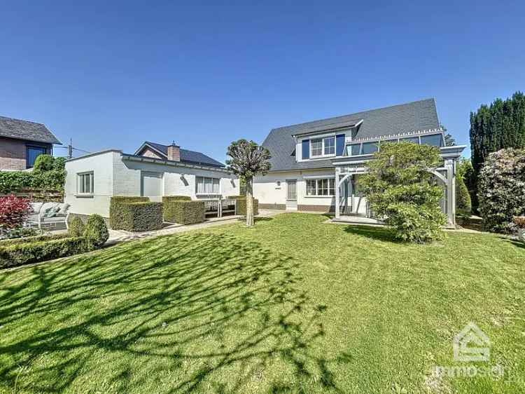 Huis te koop Hamont-Achel 3 slaapkamers 2 badkamers