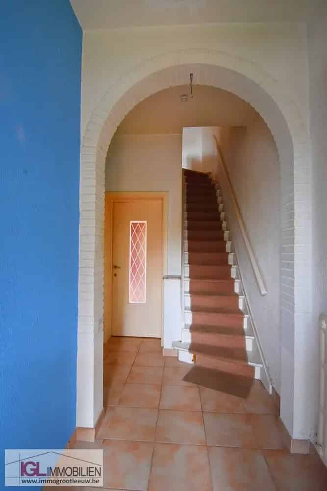 Te renoveren driegevelwoning: charme & potentieel