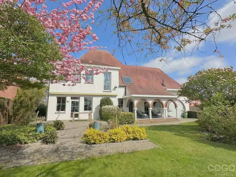 Huis te huur Brecht: Authentieke gezinswoning met 3 slaapkamers en tuin