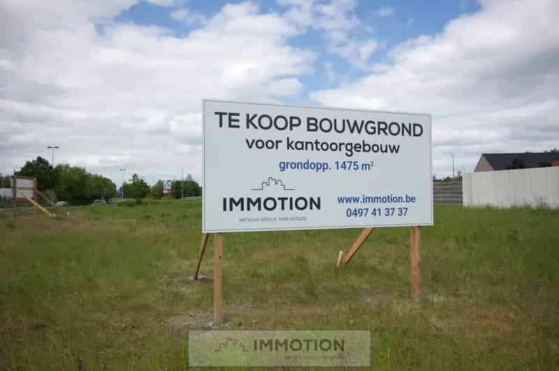 Bouwgrond te huur Kantoorgebouw 1475m²