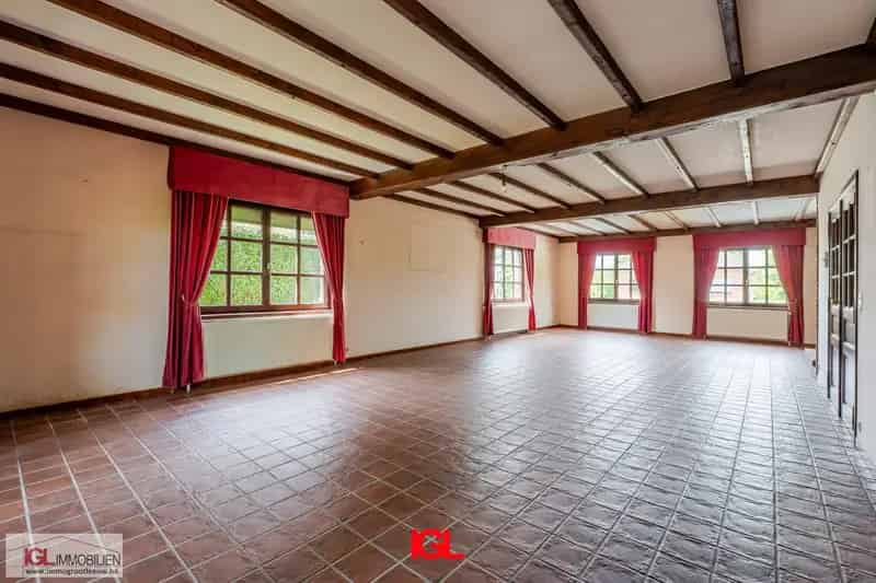 Landelijke Villa te koop in Sint-Pieters-Leeuw