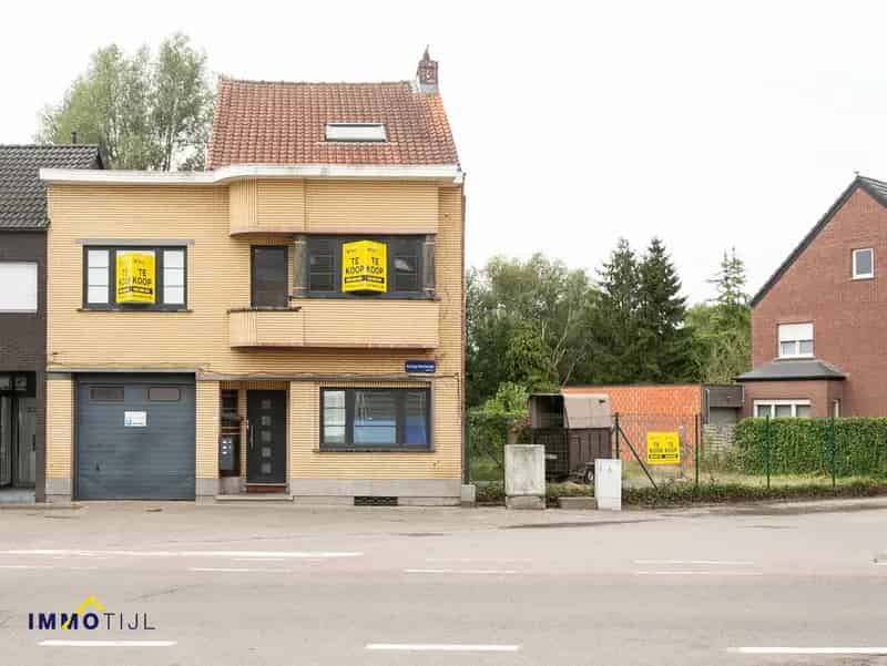 Woning met opslagplaats te Walem - 2 appartementen en studio