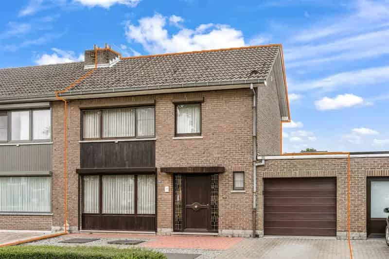 Mooi Onderhouden Woning 3 Slaapkamers Koersel