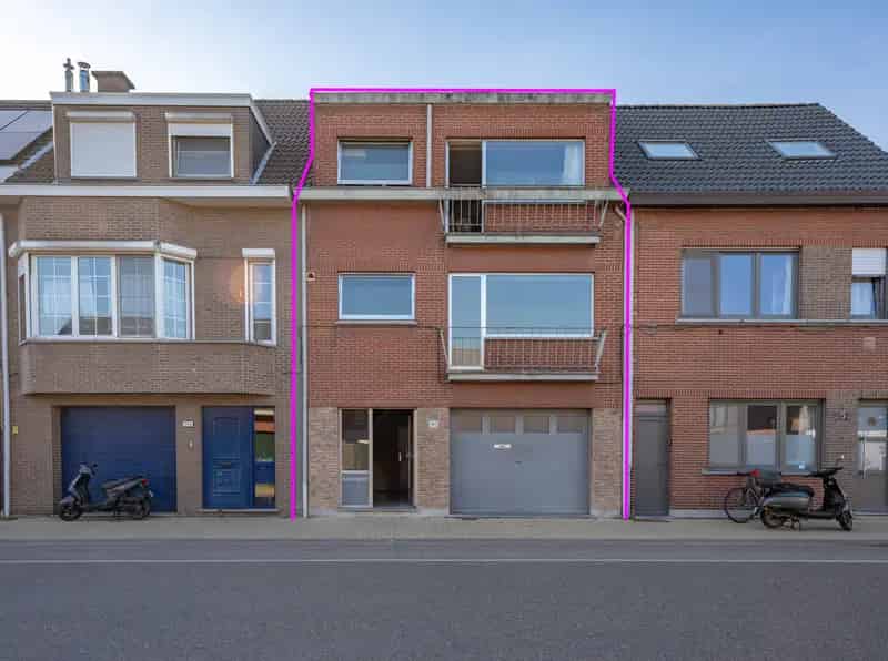 Te Huur Appartementen: Inpandige Garage Tuin Uitstekende Investering