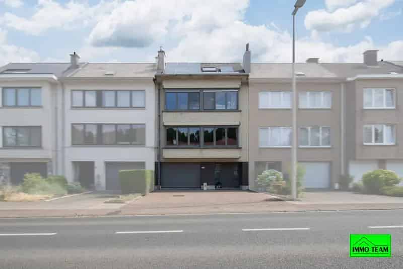 Instapklare Gezinswoning Royale Woonruimte Luxe