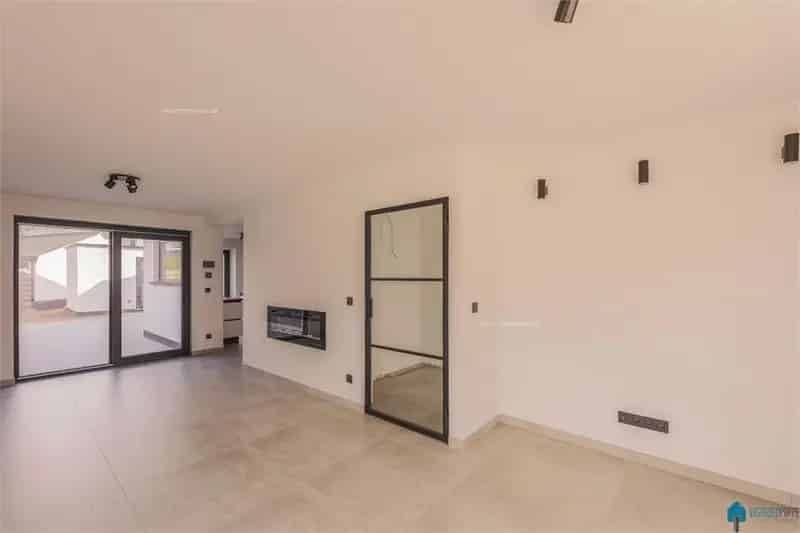 Huis te koop Zulte: 4 slaapkamers, 2 badkamers, instapklaar