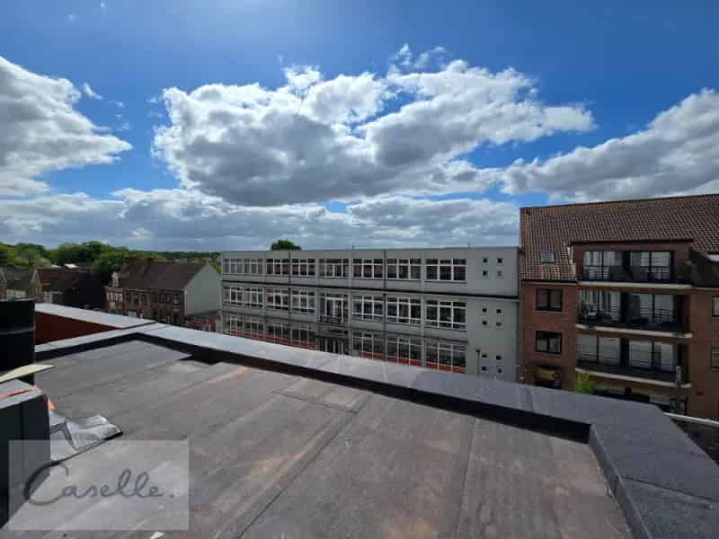 Penthouse te koop Oostkamp: Luxe appartement met zonnig terras