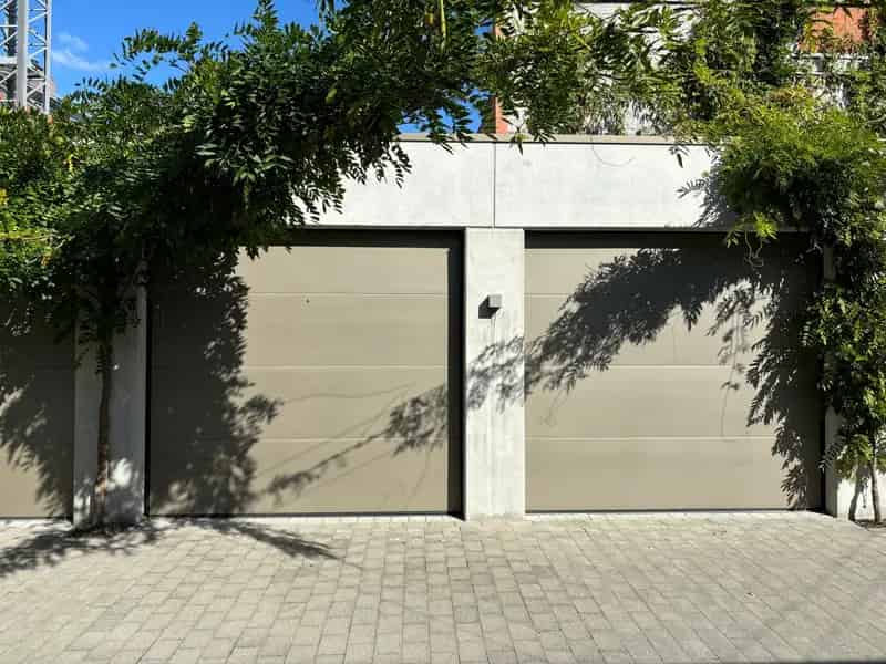 Garagebox te koop Waregem Centrum - Ruime Opslag