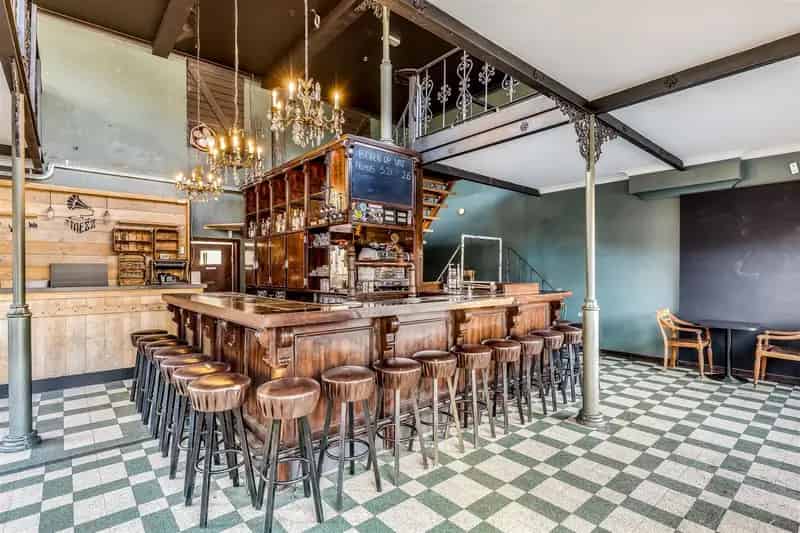 Horecazaak te renoveren Leopoldsburg Centrum