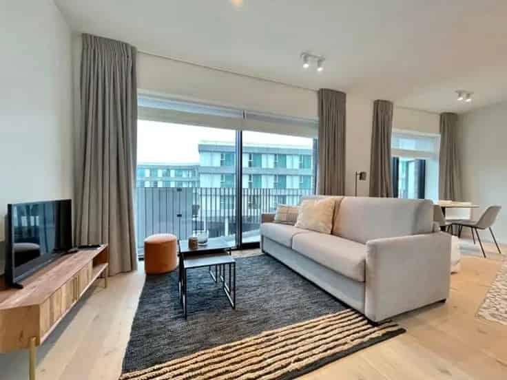 Studio te Koop Delta - 36m² Gemeubileerd - Passief Gebouw