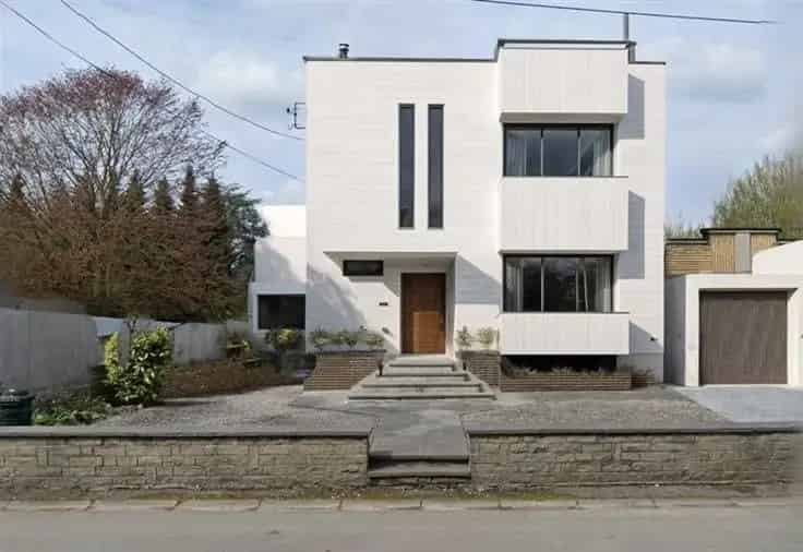 Huis te Koop in Eghezée: 3 slaapkamers, Garage, Royale Tuin