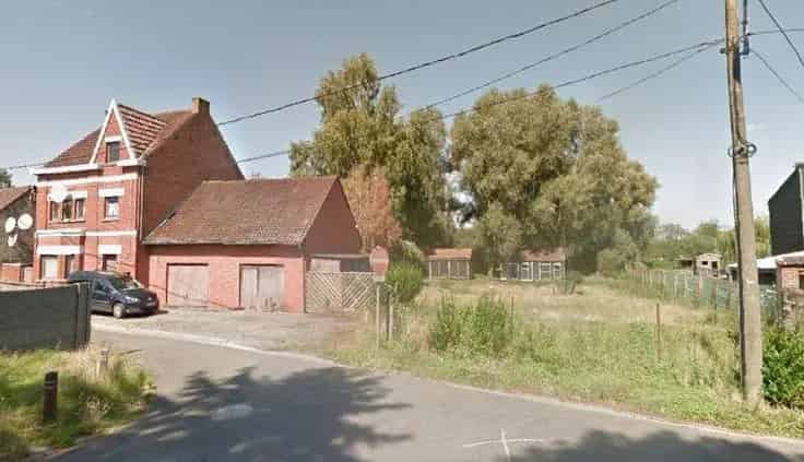 Huis Te Koop 4 slaapkamers Grote Tuin 2 Garages