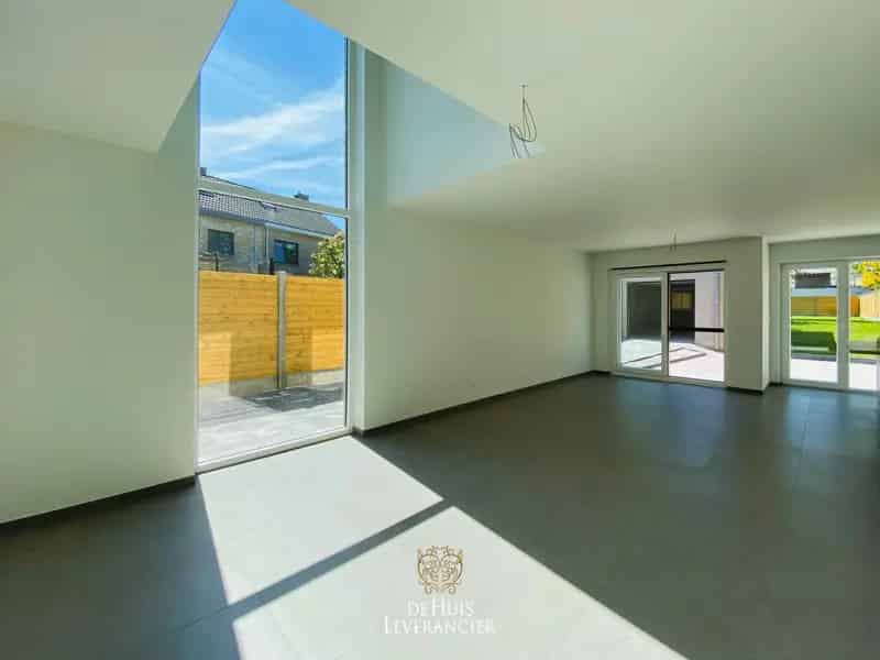 Huis te huur: Nieuwbouw BEN woning 3 slaapkamers garage tuin