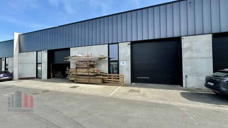Nieuwbouw KMO unit te koop Asse 197m²