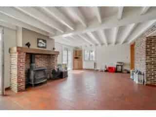Huis te koop Knesselare 211m² 3 slaapkamers grote tuin
