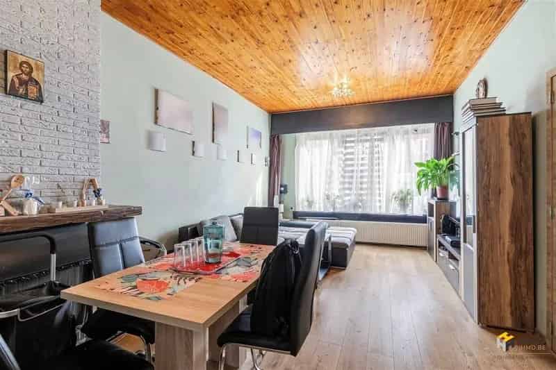 Huis te koop Antwerpen 95m² 2 slaapkamers koer