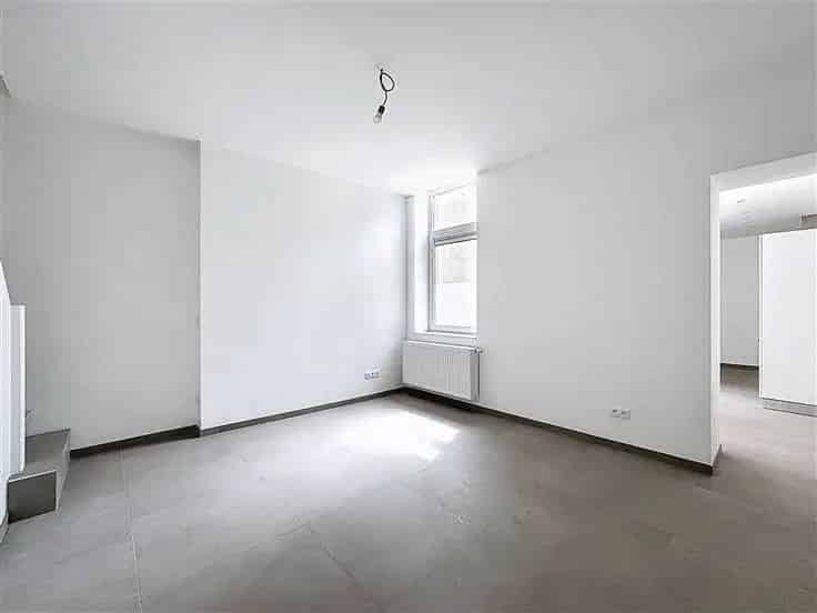 Huis Te Koop Châtelet 3 slaapkamers Tuin Terras
